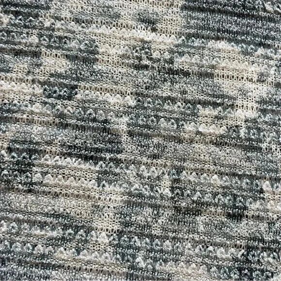 Aeropostale Poncho Boho Fringe Cropped Tassels Gray Women Top Cover-up SZ M/L - Picture 12 of 13